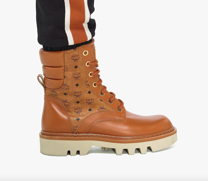 MCM Visetos Boots Calf leather SZ EU 42- US 9 Gold Plate Hardware MEXCAMM14
