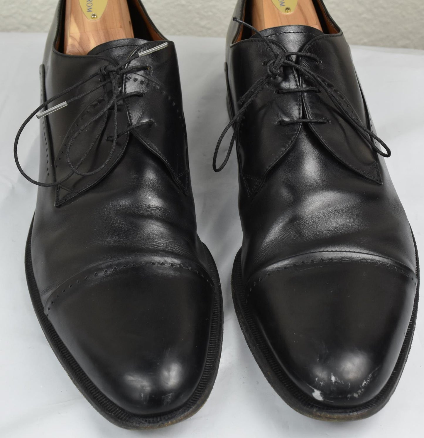 A. Testoni Men's Black Leather Cap Toe Oxford Shoe Size 9.5 -      10.5 US
