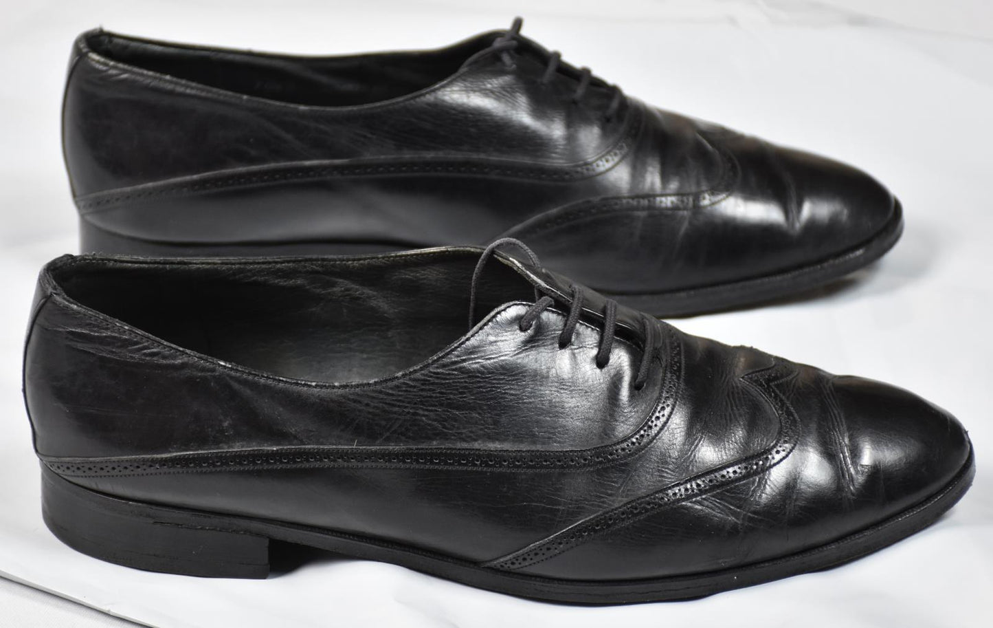 Bally Men's Black Leather Wing Tip Oxford Shoe Size 10.5 D