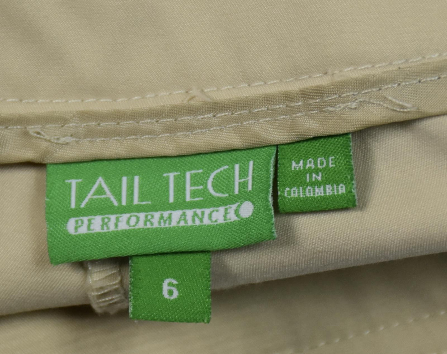 TAIL TECH PERFORMANCE Women's Beige Shorts Size 6 Mint