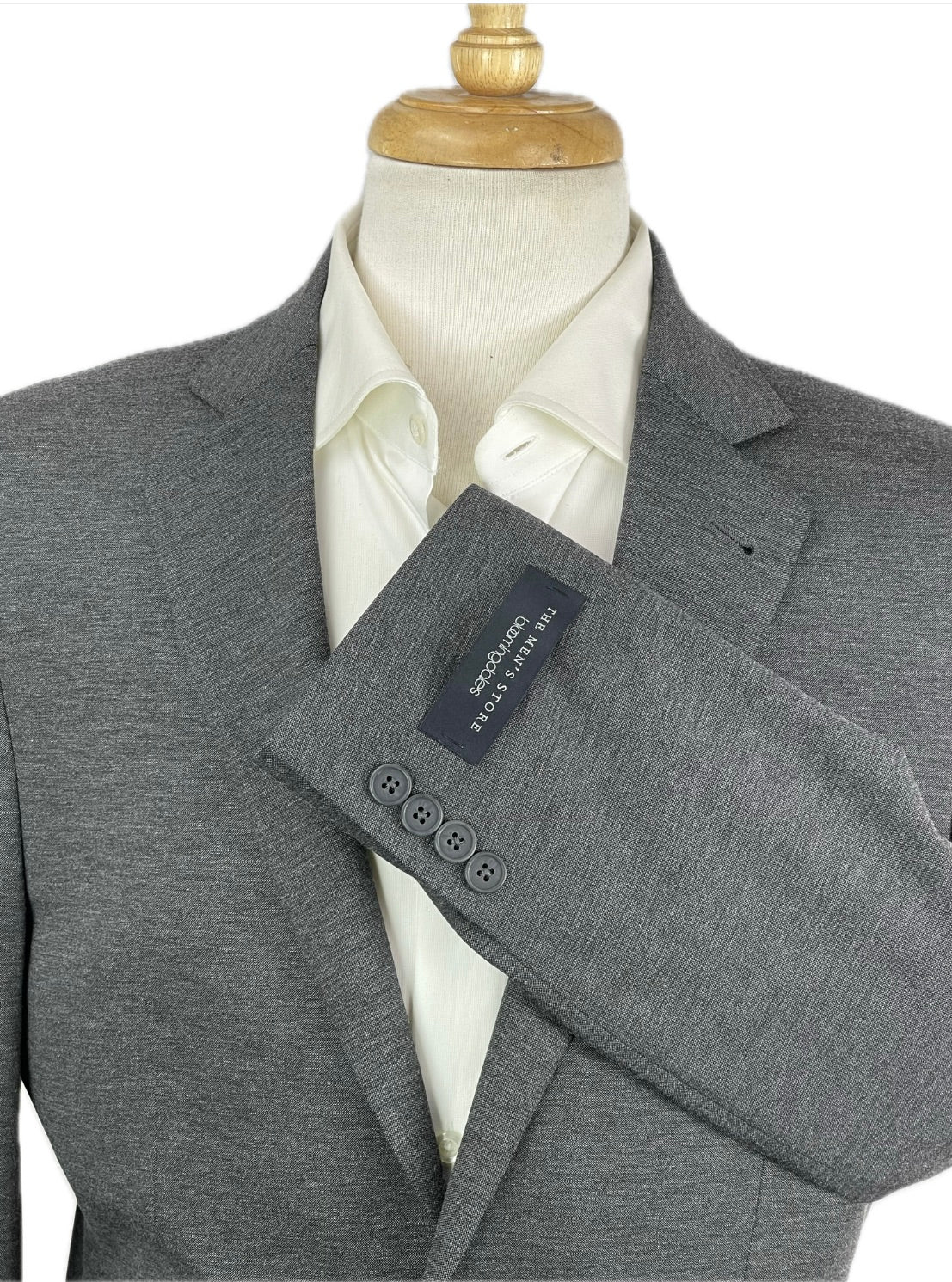 The Men's Store Bloomingdale's Suit Size 42 R New $300