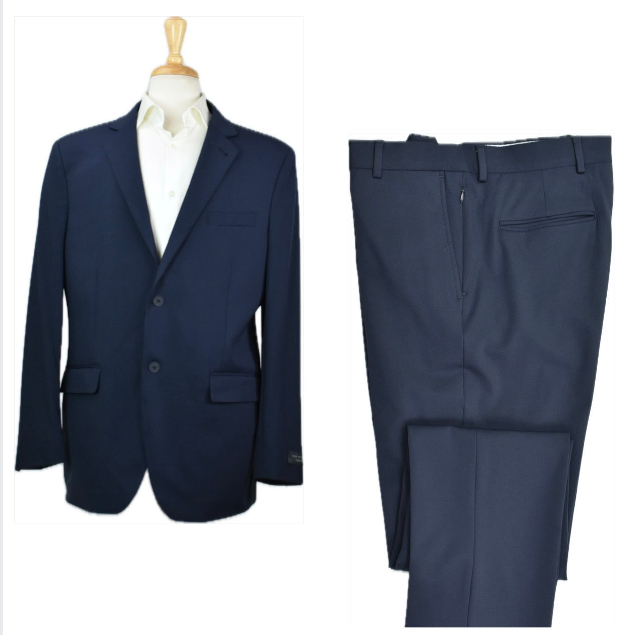 The Men's Store Bloomingdale's 2-BTN Navy Suit Size 46 R New