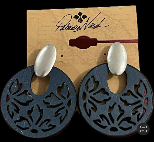 Patricia Nash Silver-Tone Floret-Cut Blue LeMedGray Earnings NEW $29 J954128PDSF