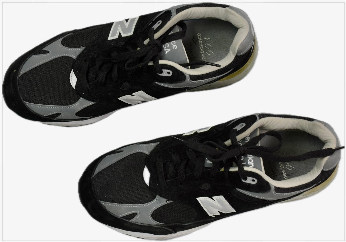 New Balance Men's 993 Black MR993BK Size US 11.5 4E   RAREASF!!!!