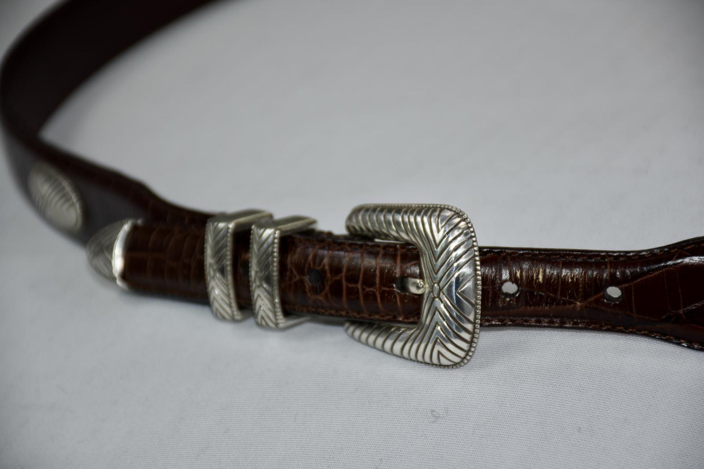 2 Roundtree & Yorke Full Grain Italian Calfskin Leather Belt 52 Vintage Silver