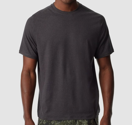 Bass Outdoor Men's Core Performance Fit T-Shirt Caviar XXL NEW $39 30211529-GF6